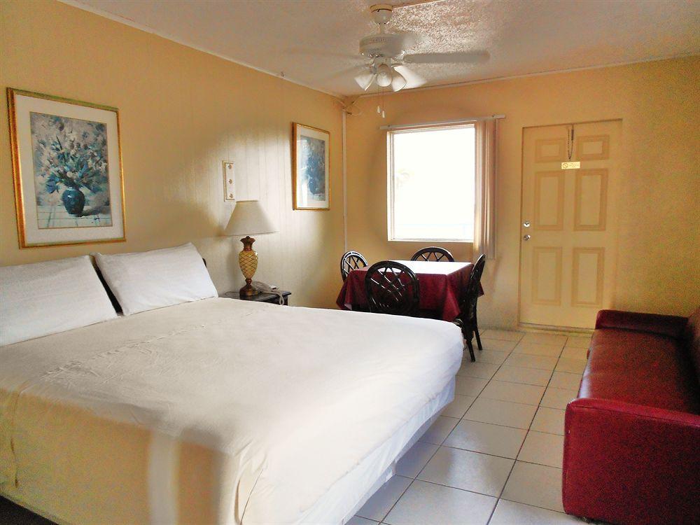 Diane Oceanfront Suites Hollywood Eksteriør bilde